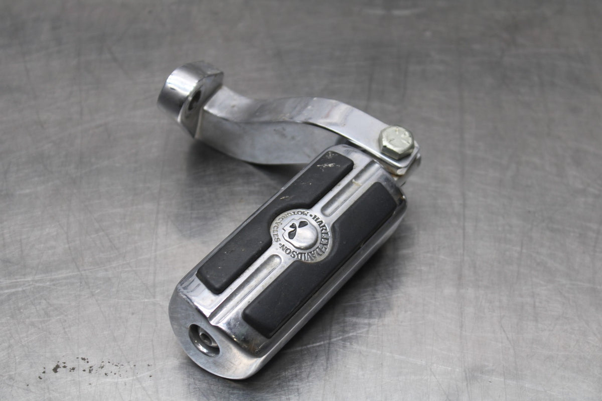 08 HARLEY-DAVIDSON ELECTRA GLIDE POLICE EFI FLHTPI REAR PASSENGER FOOT PEG BB816