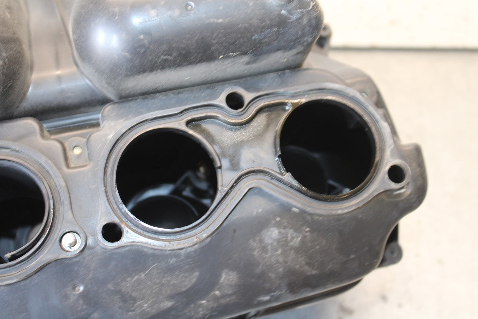 03-04 HONDA CBR600RR AIRBOX AIR INTAKE FILTER 17221-MEE-D00 17232-MEE-000 BB661