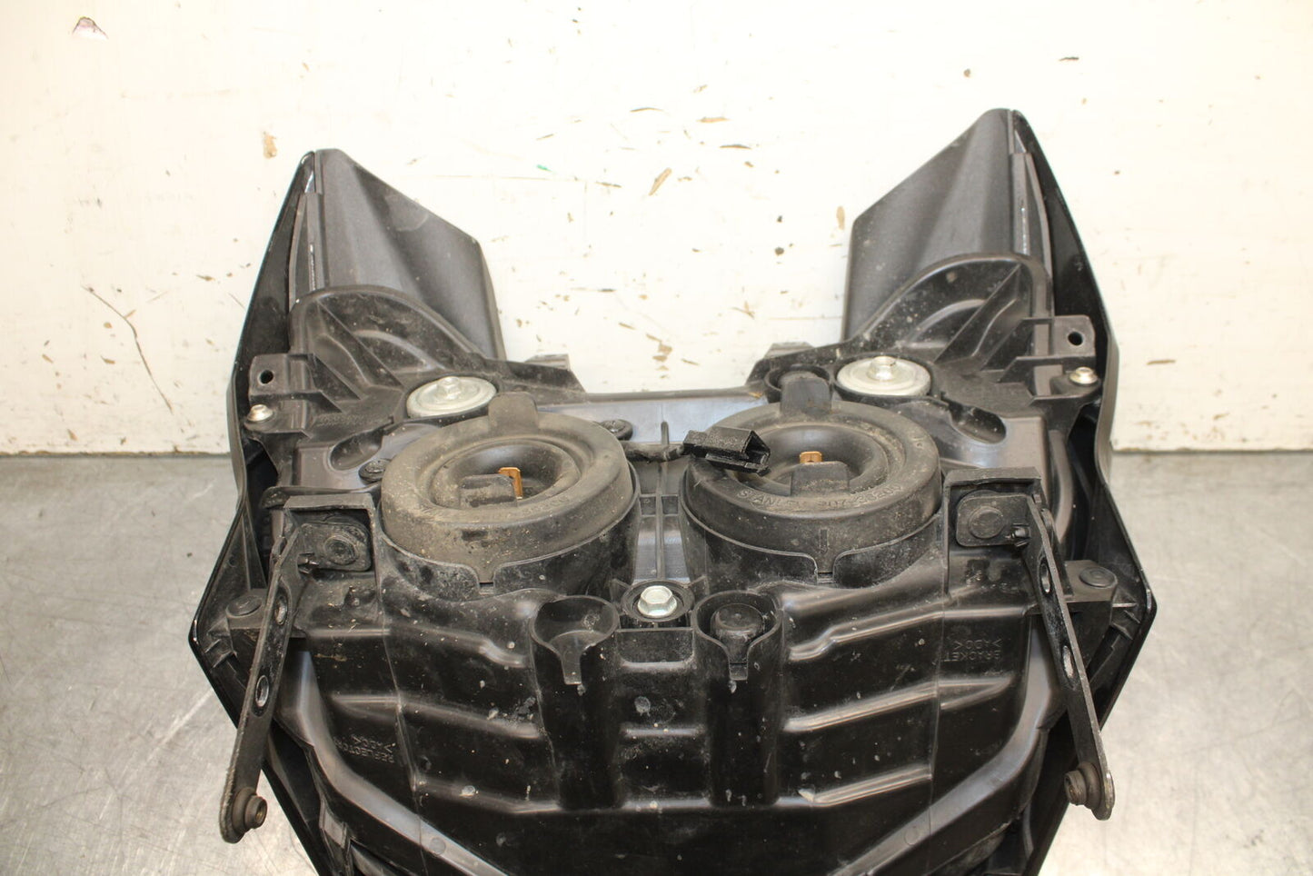 12-13 KAWASAKI Z1000 FRONT HEADLIGHT HEAD LIGHT LAMP BB743