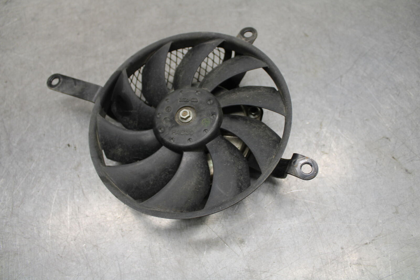 06-07 SUZUKI GSXR750 ENGINE RADIATOR COOLING FAN 17800-01H00 BB670