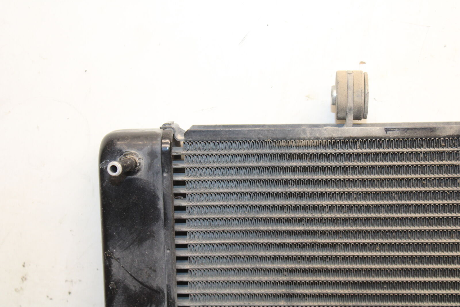 09-15 YAMAHA FZ6R ENGINE RADIATOR MOTOR COOLER RADIATER 20S-12461-01-00  BB686