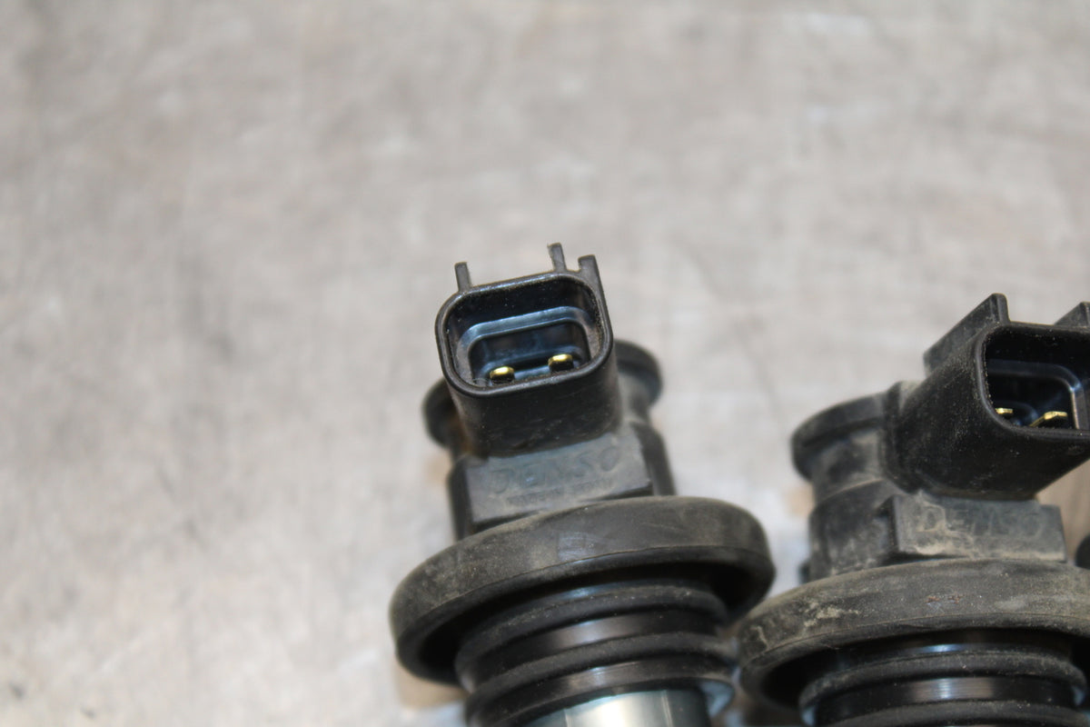 08-10 SUZUKI GSXR 600 IGNITION COILS COIL SPARK PLUG CAPS BB753