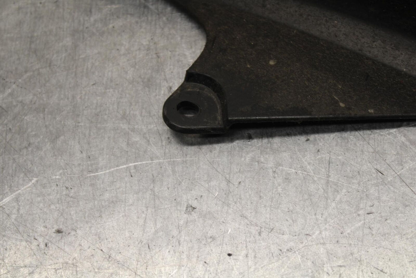 09-12 KAWASAKI NINJA ZX6R REAR BACK DRIVE CHAIN GUARD COVER SHIELD  BB640