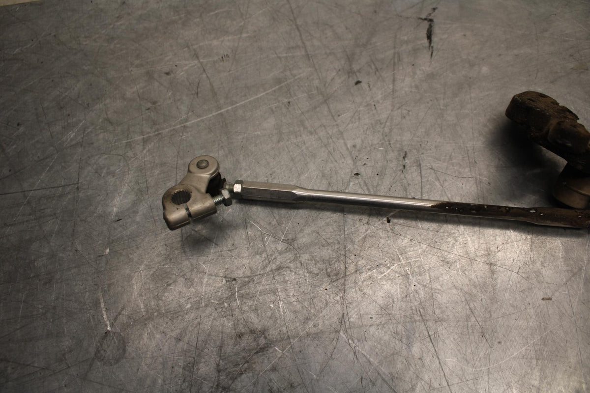 08-10 SUZUKI GSXR750 SHIFTER LINKAGE  LINK PEDAL 25525-01H00 25600-01H01 bb476