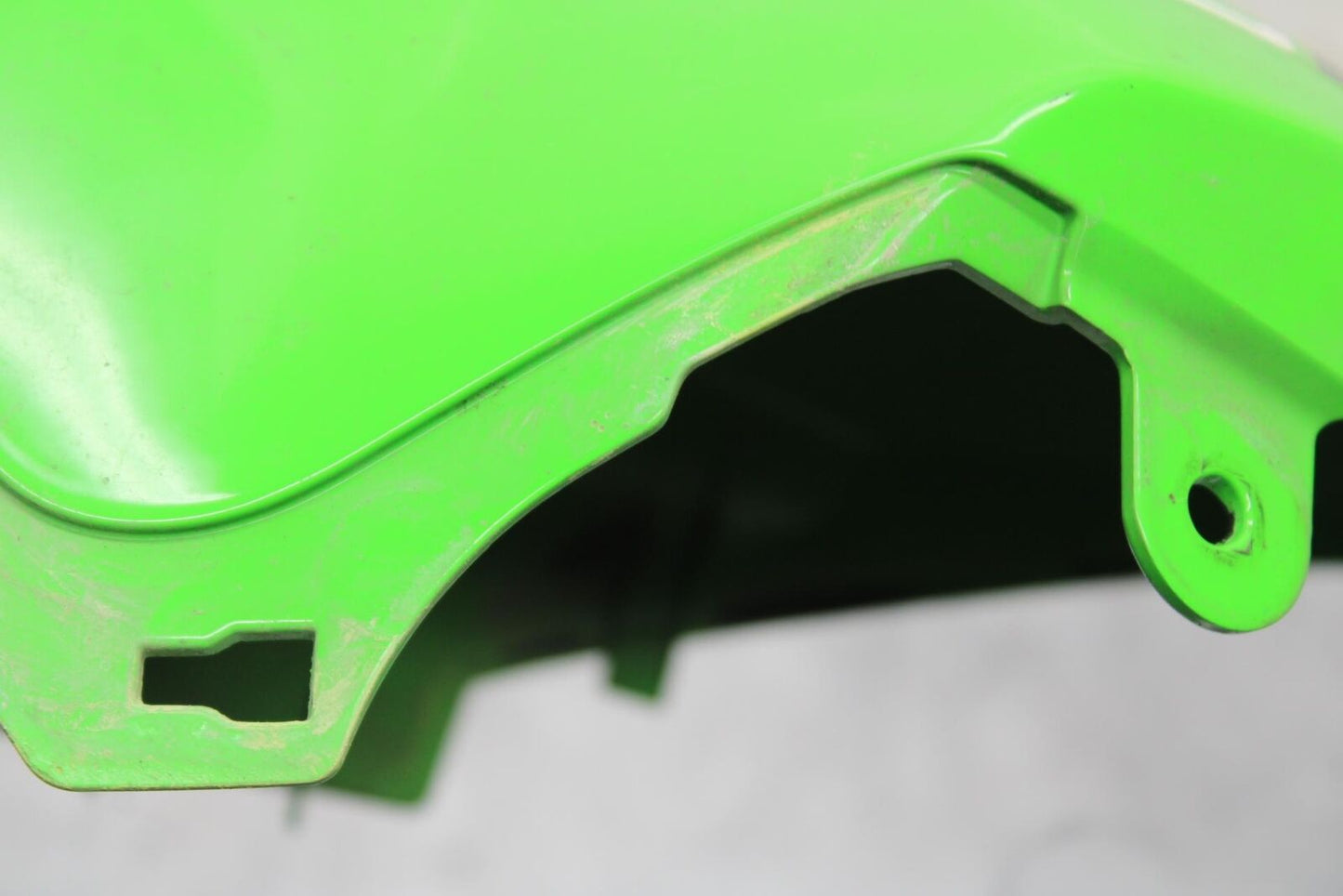 2011 Kawasaki Ninja ZX6R ZX600R RIGHT REAR BACK TAIL FAIRING COWL SHROUD BB587