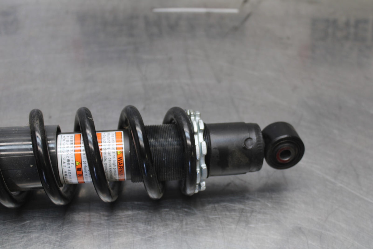 25 KAWASAKI Z900 REAR BACK SHOCK ABSORBER SUSPENSION BB928