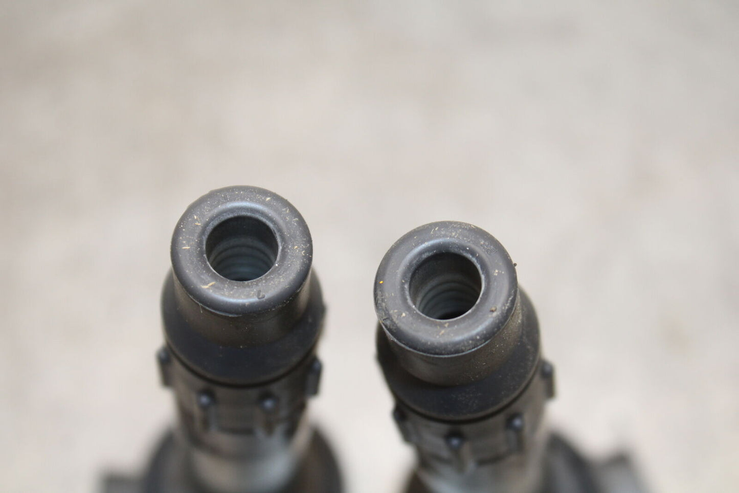 18-23 KAWASAKI NINJA 400 IGNITION COILS COIL SPARK PLUG CAPS BB660