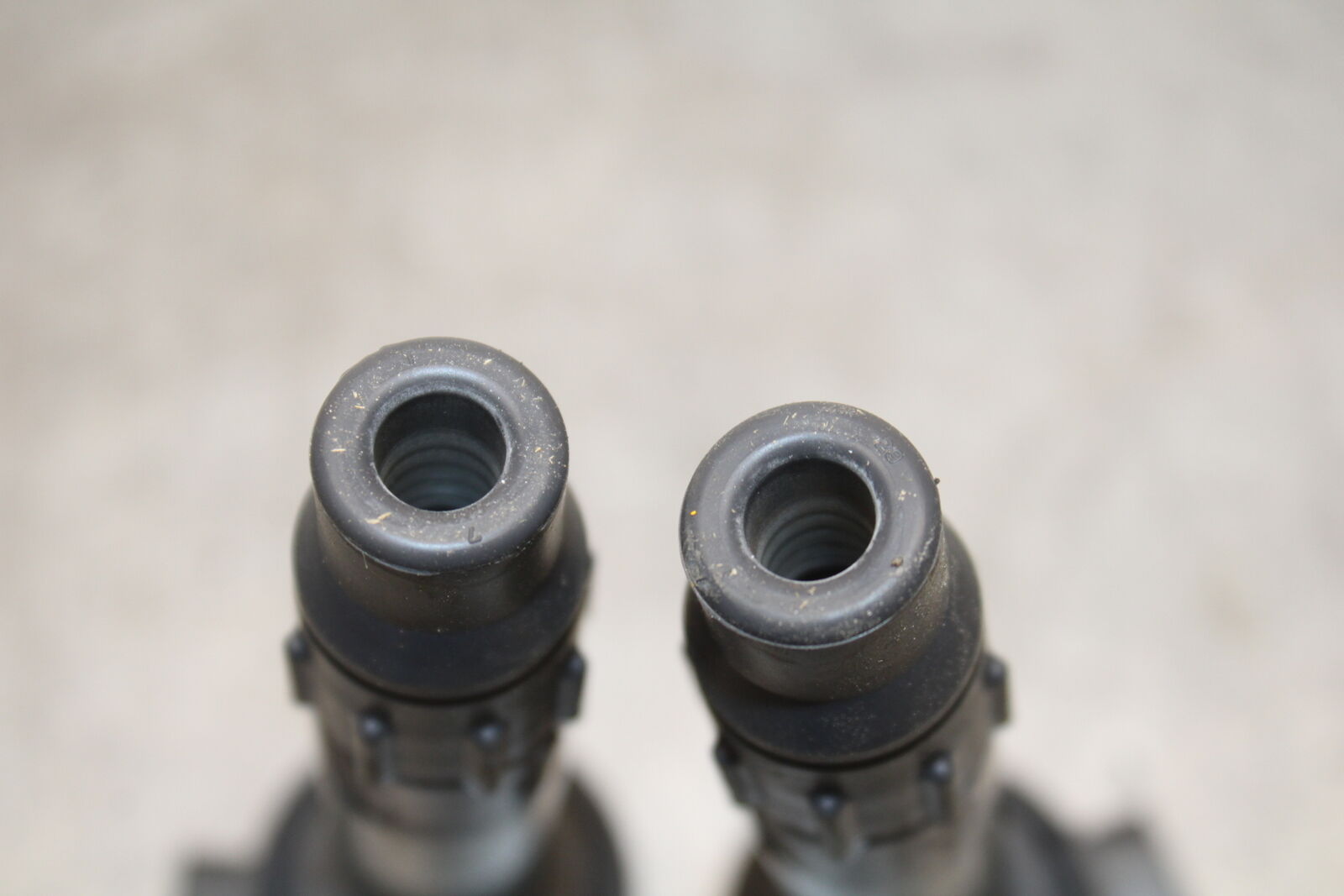 18-23 KAWASAKI NINJA 400 IGNITION COILS COIL SPARK PLUG CAPS BB660