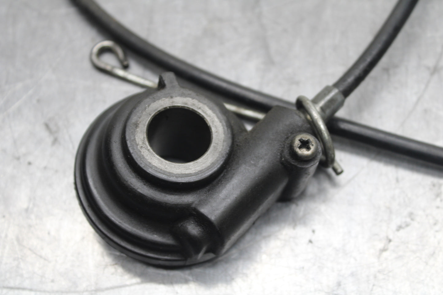 93 SUZUKI GSXR750W SPEED DRIVE GEAR HUB with CABLE  BB112