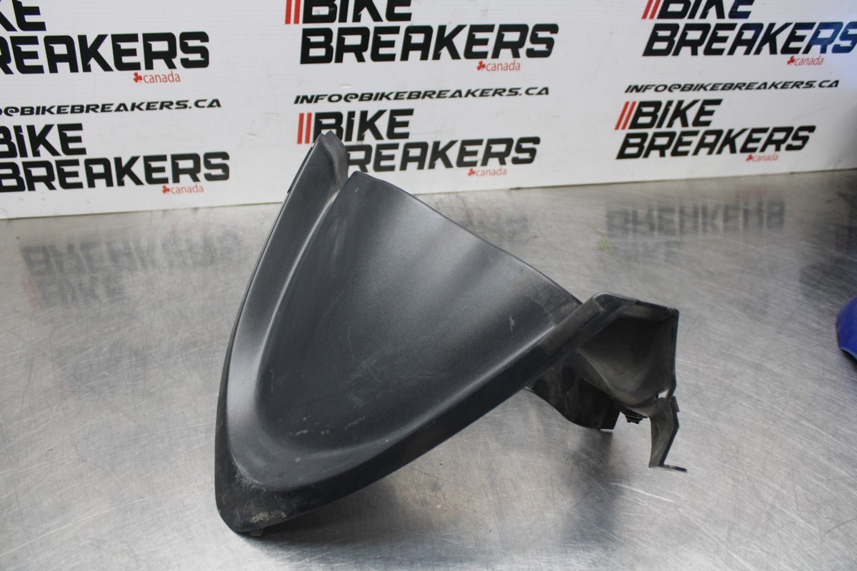06 KAWASAKI NINJA 650 EX650 FRONT CENTER COWL FAIRING BB823