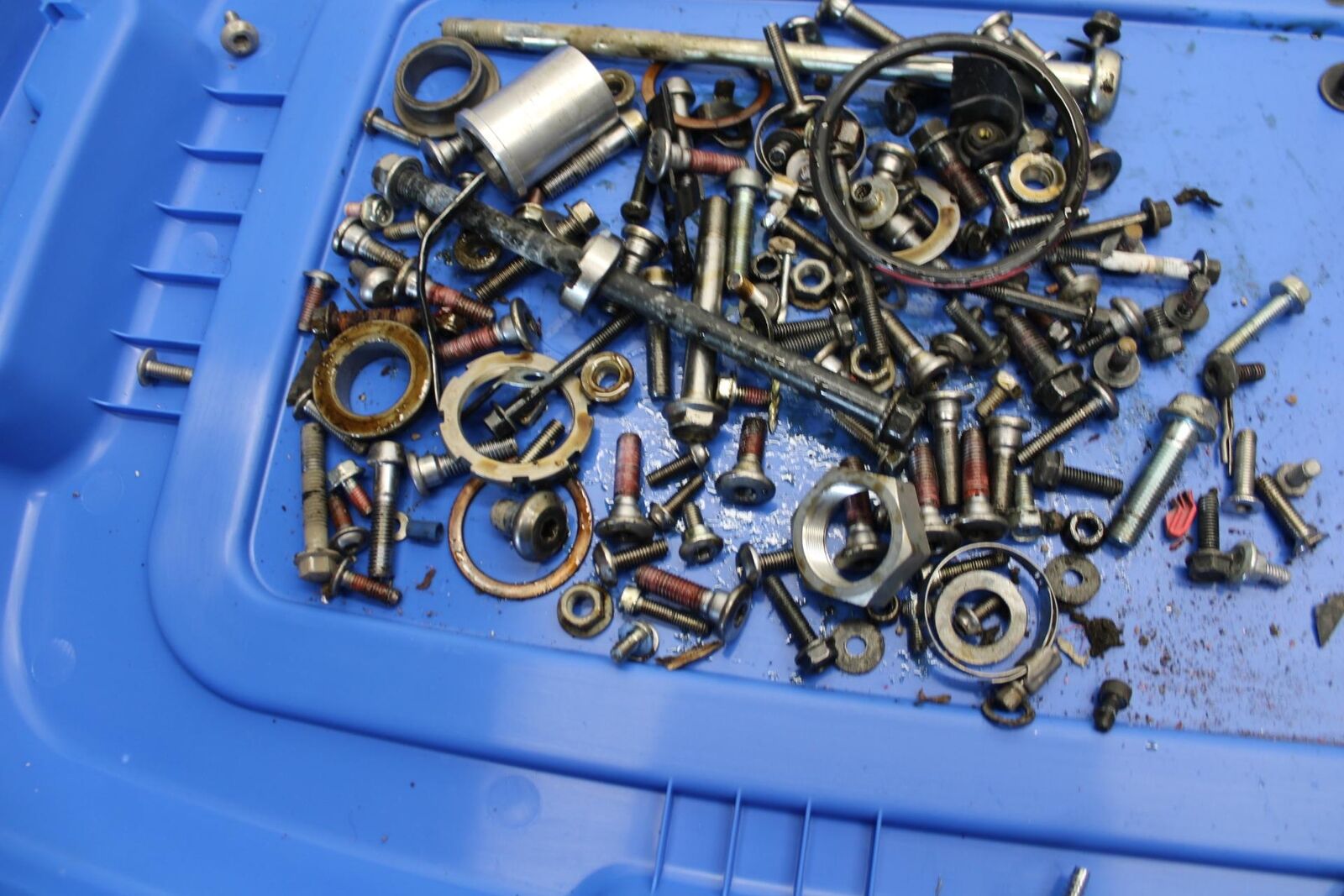 2012 Kawasaki Ninja ZX6R LEFTOVER MOUNTING BOLTS HARDWARE MOTOR SCREWS BB529