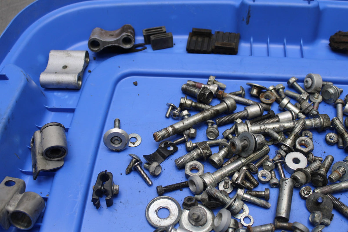 13-16 KTM 390 DUKE MOUNTING BOLTS HARDWARE MOTOR SCREWS BB815