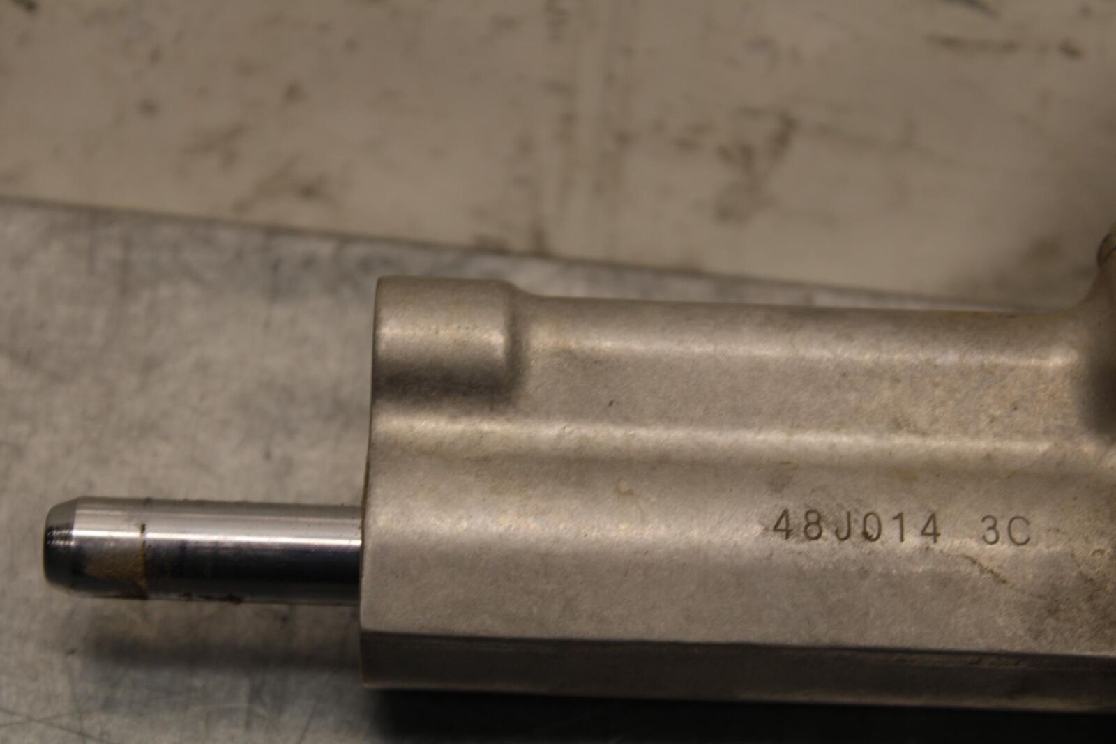 2015 Suzuki GSXR750 STEERING DAMPER STABILIZER BB595