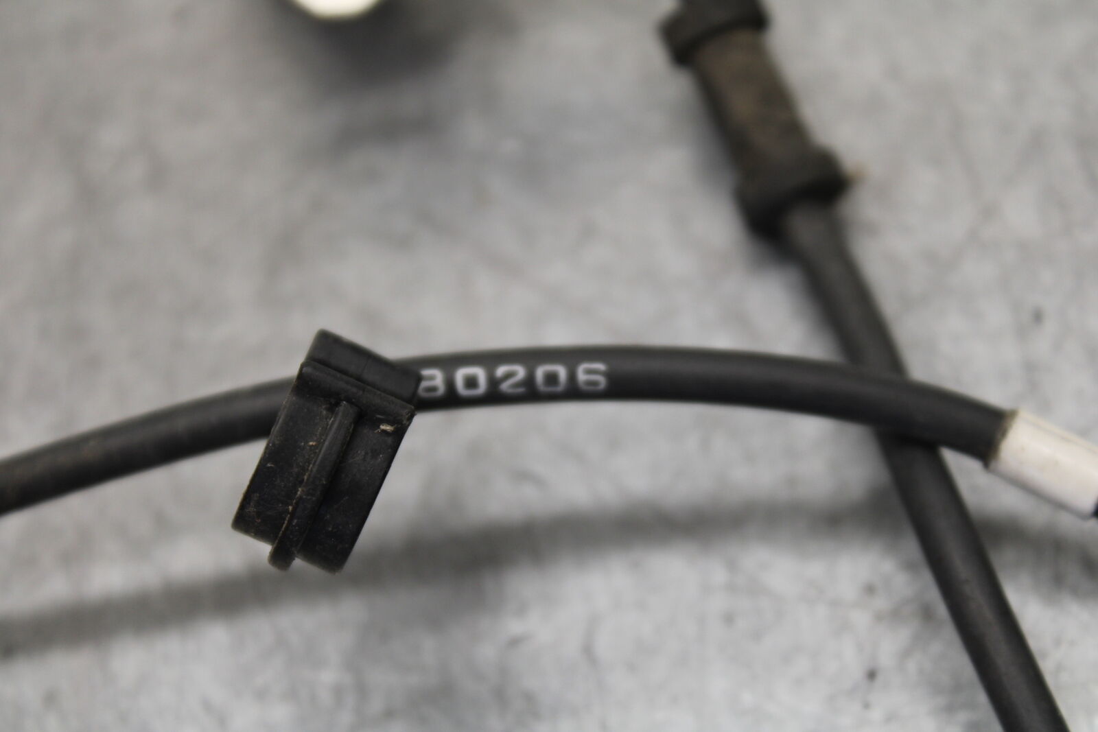 04-12 HONDA ST1300A FRONT ABS BRAKE SENSOR (ITEM B) BB669
