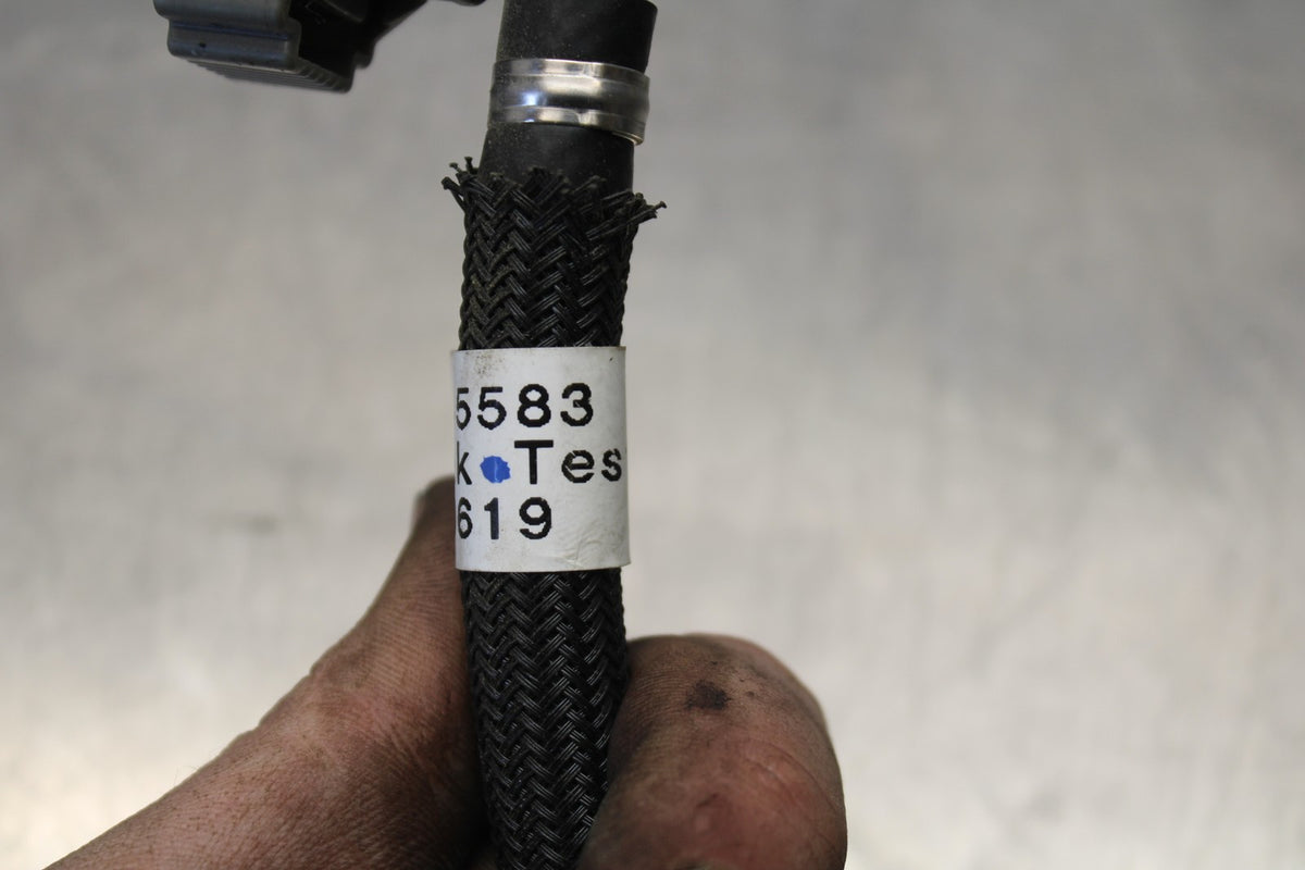 20 TRIUMPH STREET TRIPLE 765 FUEL HOSE GAS LINE TUBE PIPE BB864