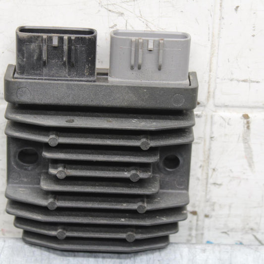 2012 Yamaha FZ8 RECTIFIER VOLTAGE REGULATOR BB550