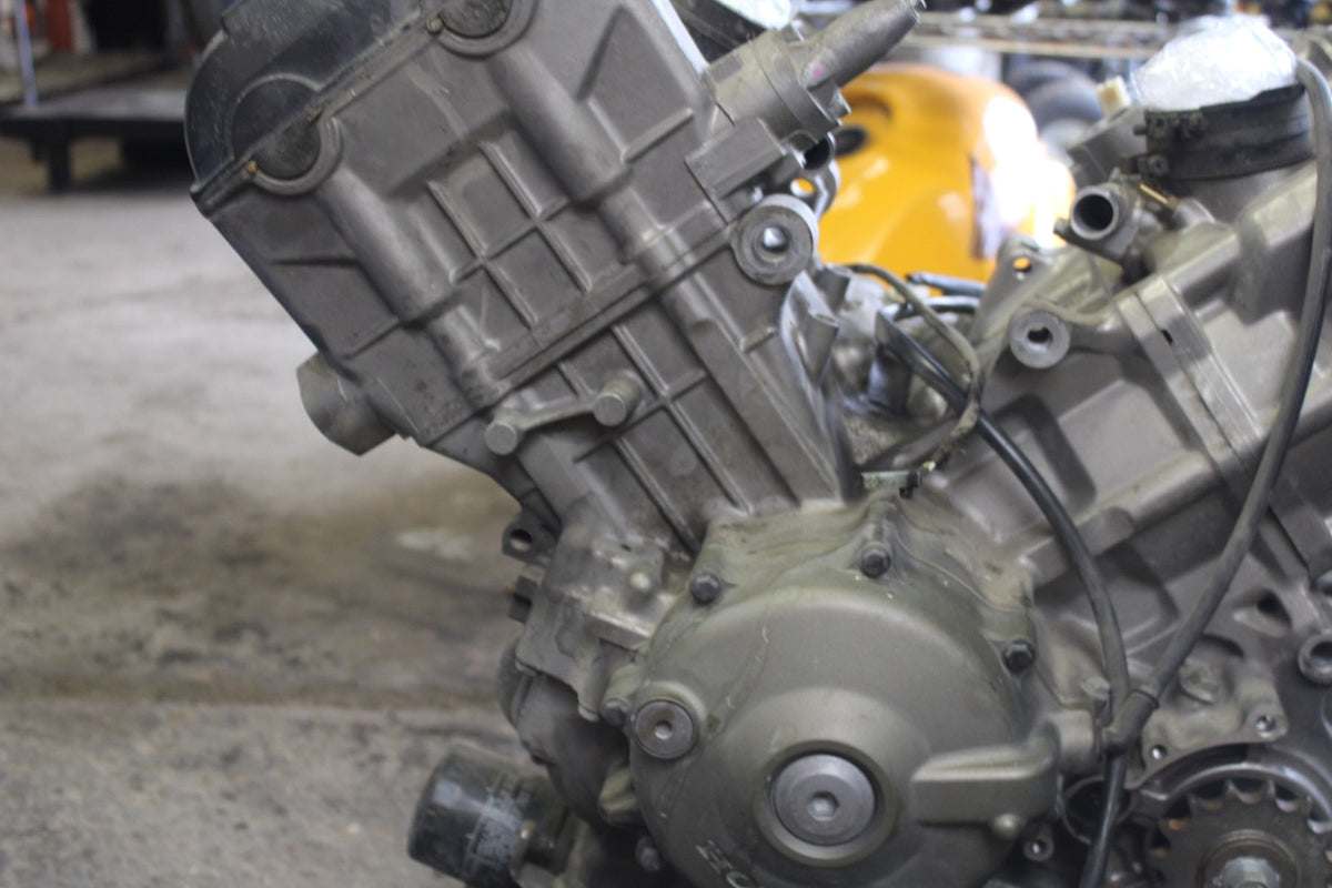 98-05 HONDA SUPER HAWK 1000 VTR1000F ENGINE MOTOR BB924