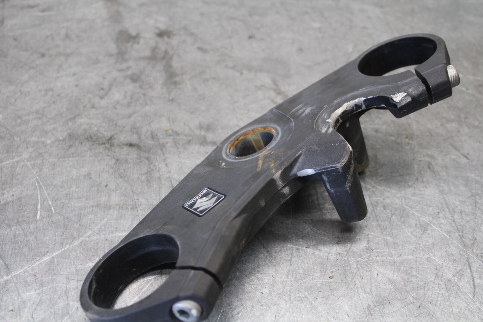 06-07 SUZUKI GSXR 600 FORKS UPPER TRIPLE TREE CLAMP BB694
