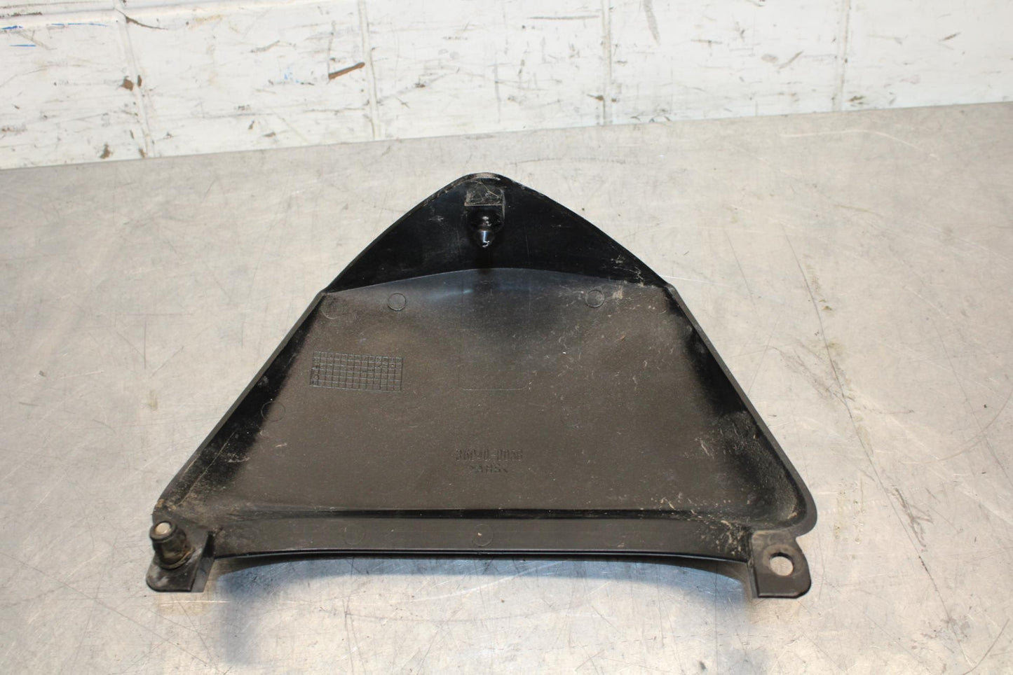 2012 Kawasaki Ninja ZX14R ZX1400E CENTER REAR BACK TAIL FAIRING COVER  BB60