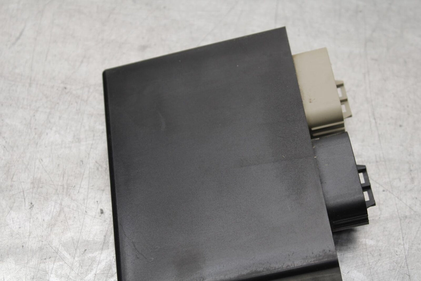 2015 Suzuki GSXR750 ECU COMPUTER CONTROLLER UNIT CDI  32920-15J81 BB595