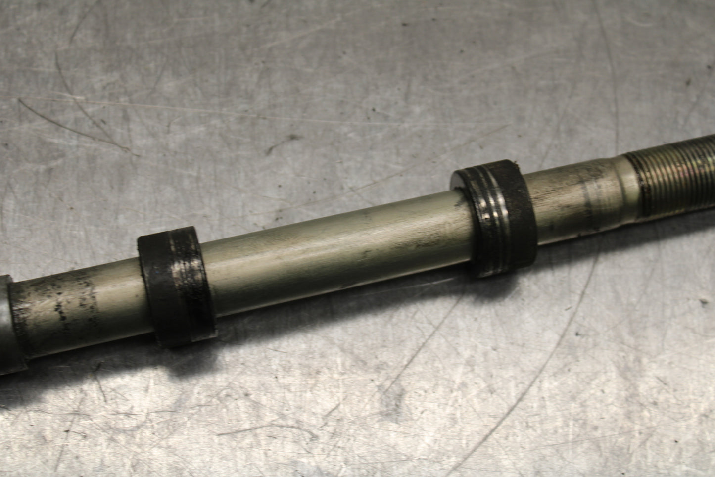 12-13 KAWASAKI Z1000 FRONT WHEEL RIM AXLE PIVOT BOLT BB743