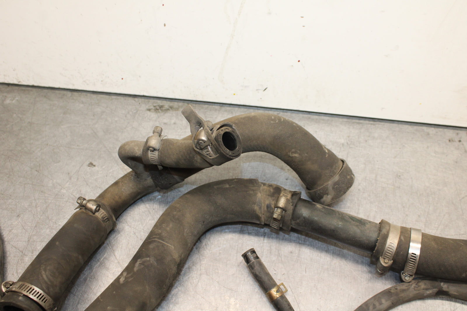 03-05 YAMAHA YZF R6  RADIATOR HOSES COOLANT WATER PIPES HOSE KIT SET  BB751