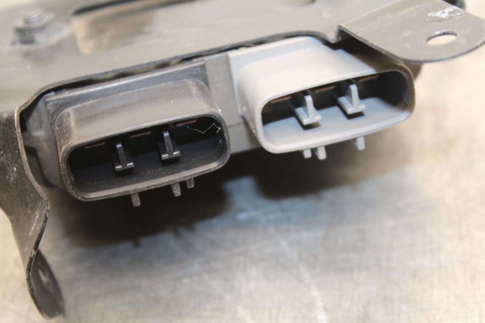 09-12 KAWASAKI NINJA ZX6R RECTIFIER VOLTAGE REGULATOR 21066-0028 BB617