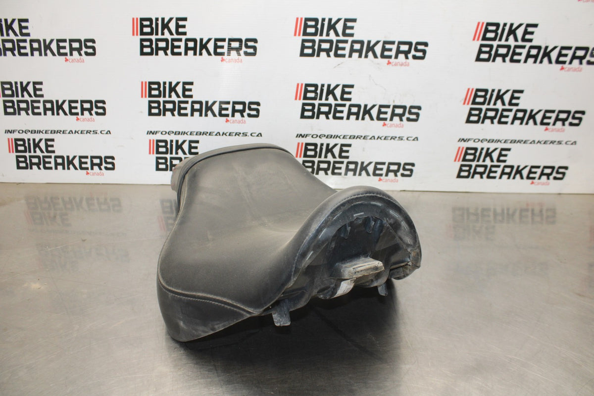 03-08 HONDA VTX1300C FRONT REAR SEAT SADDLE BB868