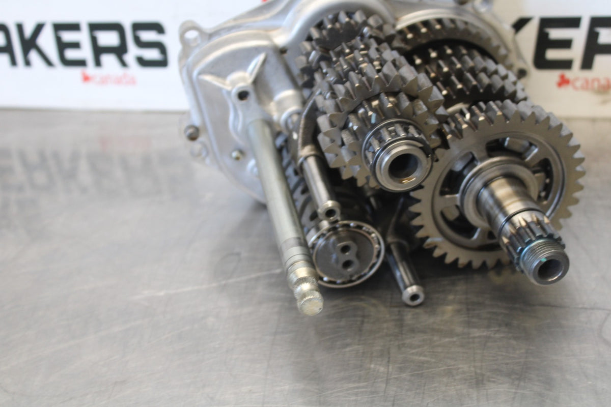 20-22 KAWASAKI NINJA ZX6R ENGINE MOTOR TRANSMISSION TRANNY GEARS BB884