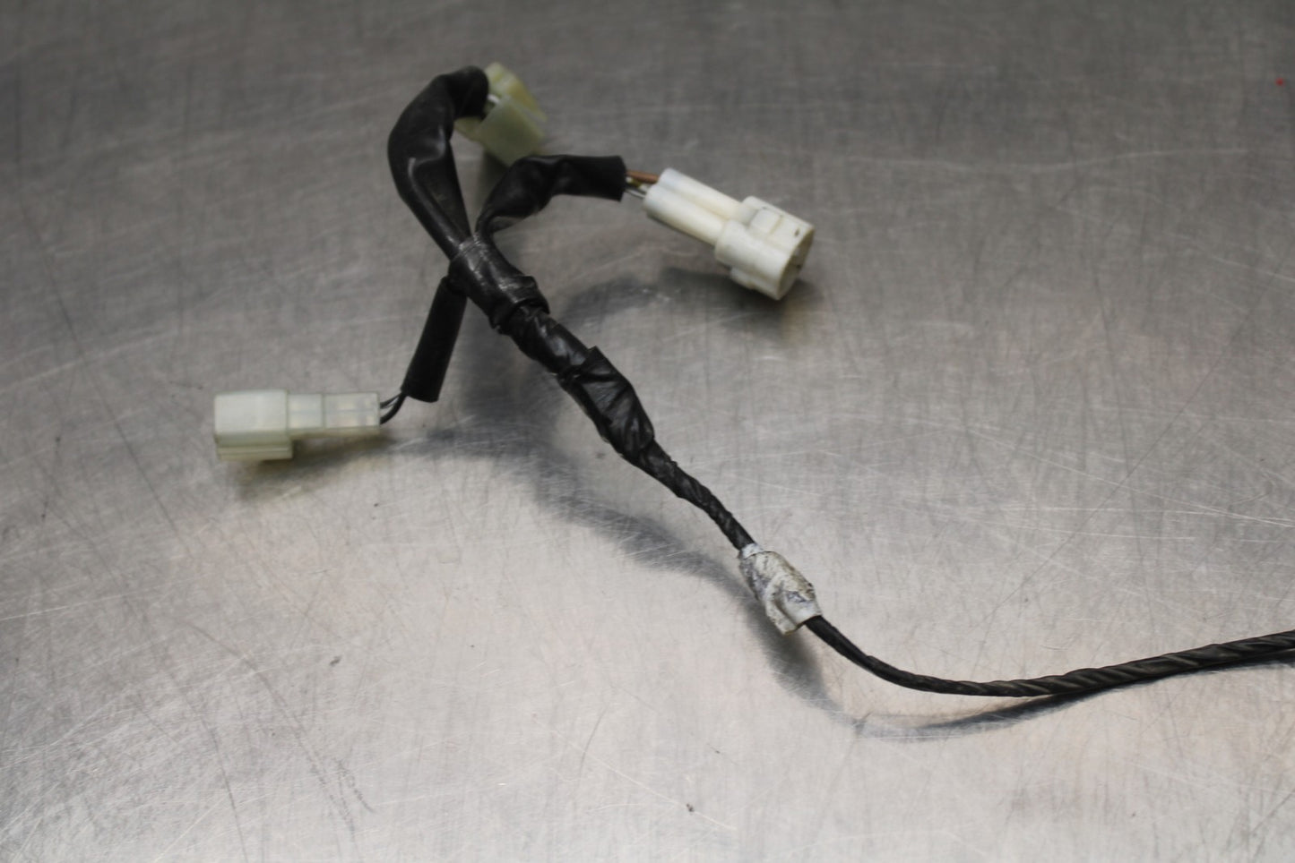 08-10 SUZUKI GSXR 600 TAIL LIGHT WIRING HARNESS MOTOR WIRE LOOM BB202