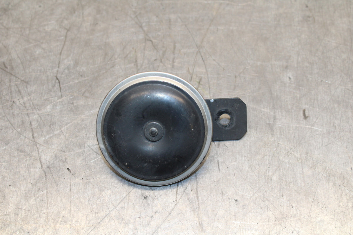 19-22 KAWASAKI Z400 HORN SIGNAL BB738