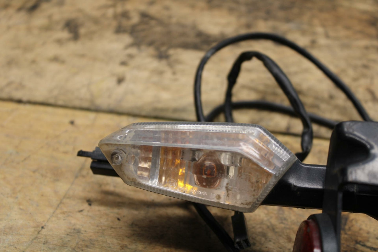 13-18 KAWASAKI NINJA ZX6R FENDER ELIMINATOR LICENSE PLATE BRACK / SIGNALS  BB349