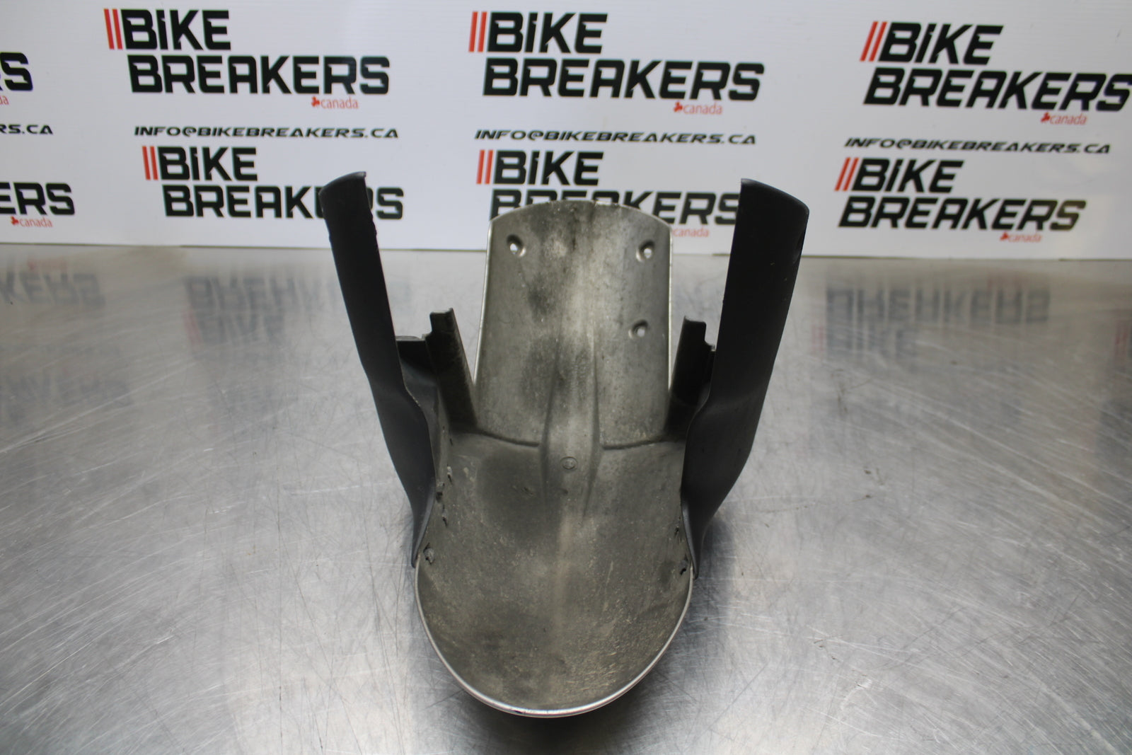 04-05 KAWASAKI NINJA ZX10R FRONT WHEEL FENDER COWL FAIRING BB163