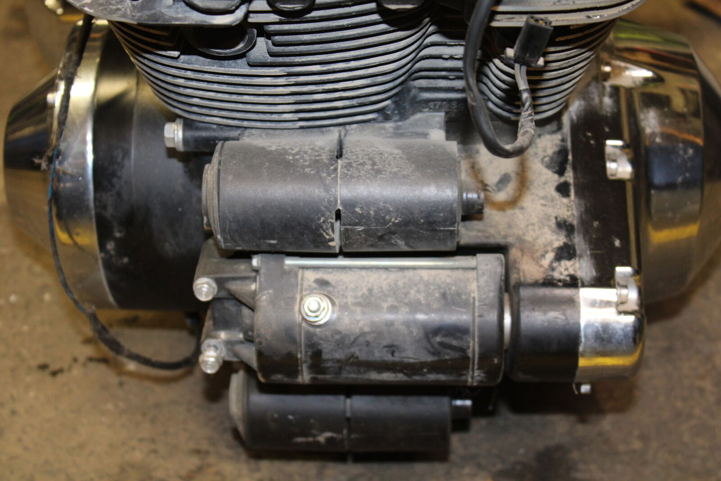 05-07 HONDA VTX1800F2 ENGINE MOTOR BB351