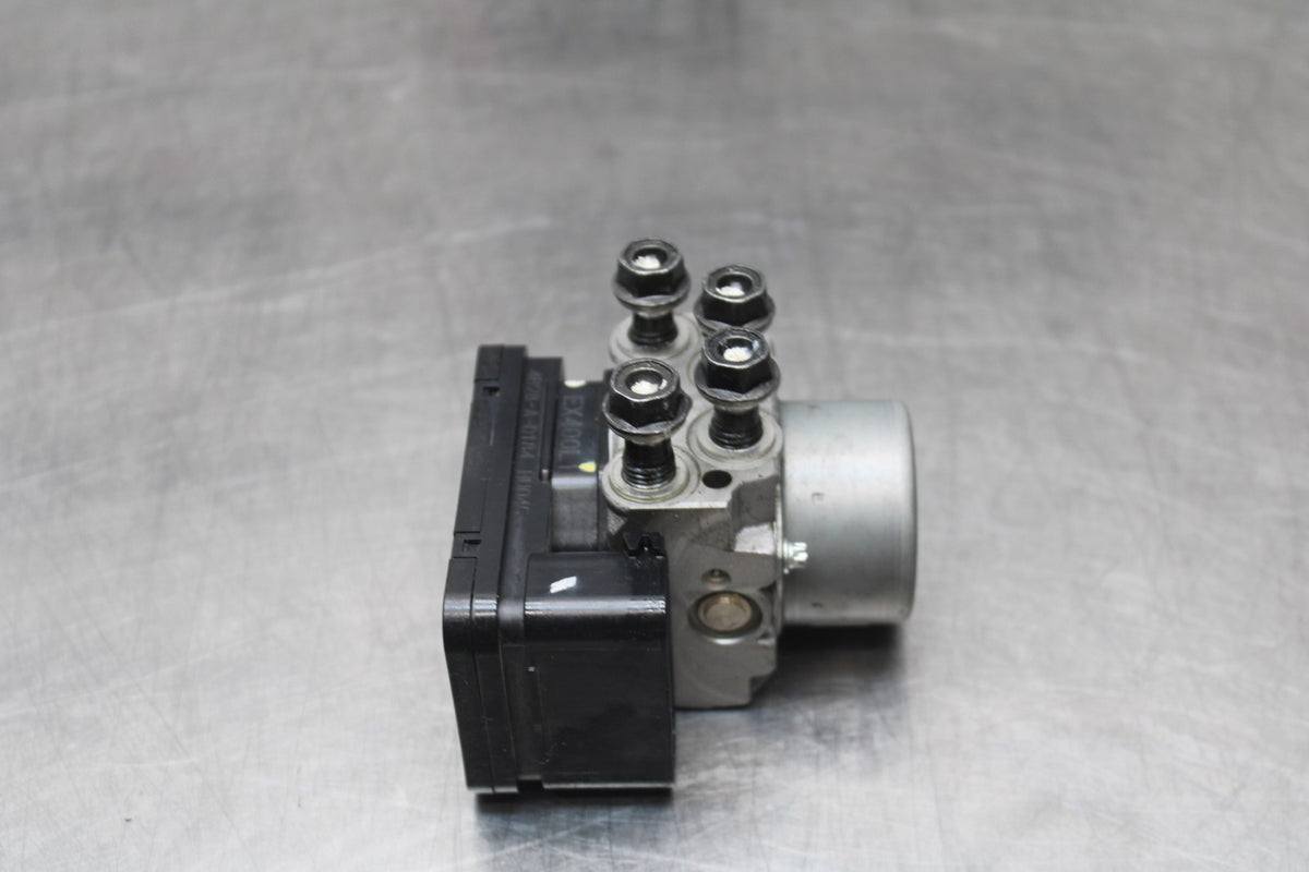 24 KAWASAKI NINJA 500 ABS ABS PUMP UNIT MODULE BB818