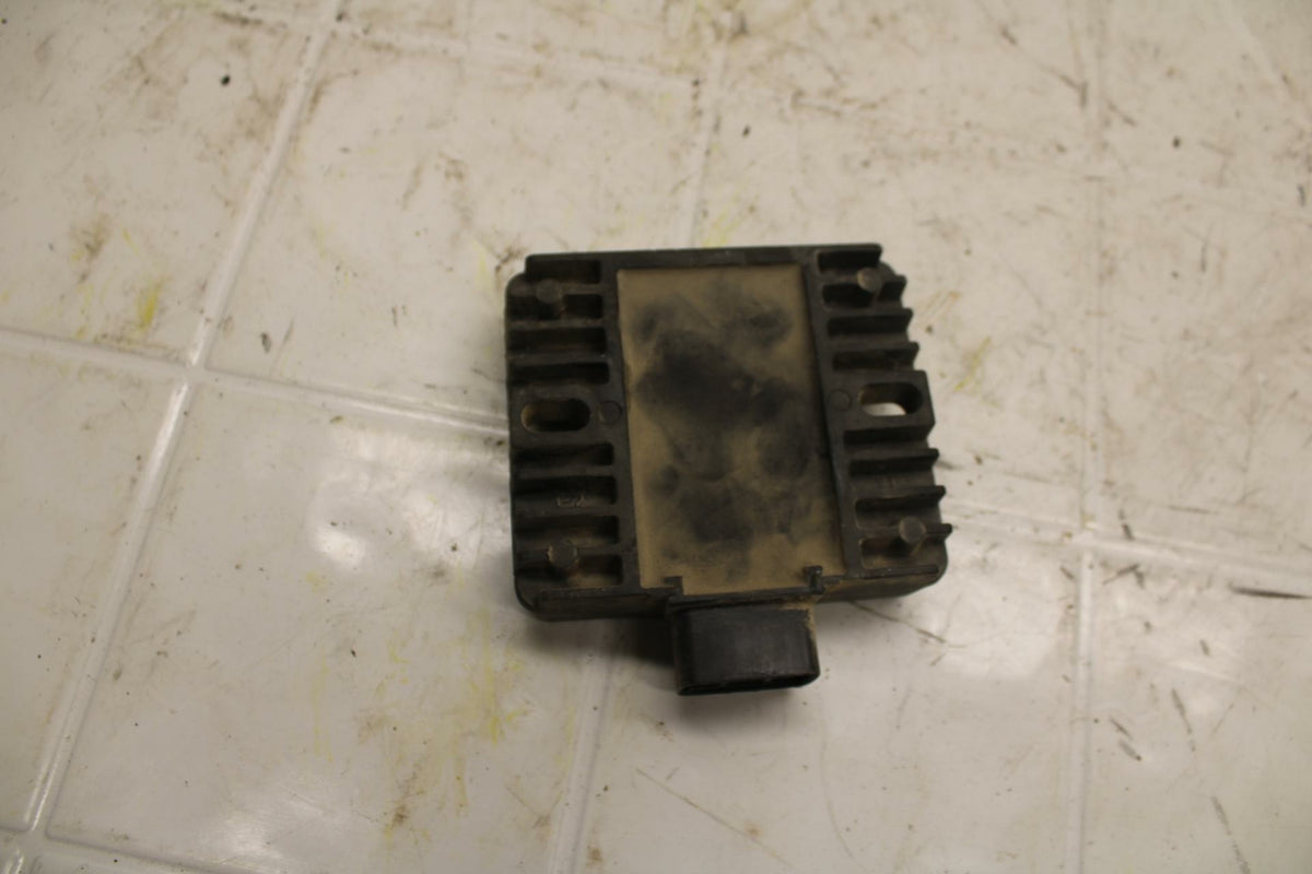 07-08 YAMAHA V STAR 1100 RECTIFIER VOLTAGE REGULATOR BB404
