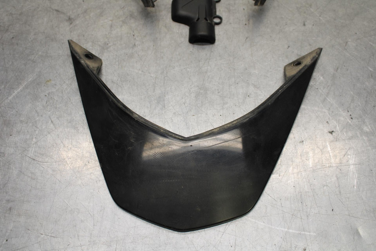 16-18 KTM 690 DUKE IGNITION TRIM PANEL MISCELLANEOUS COVERS BB631