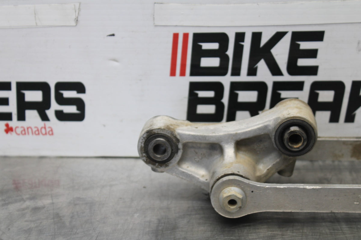 08 KAWASAKI NINJA ZX10R REAR DOGBONE SHOCK LINKAGE LINK BB902
