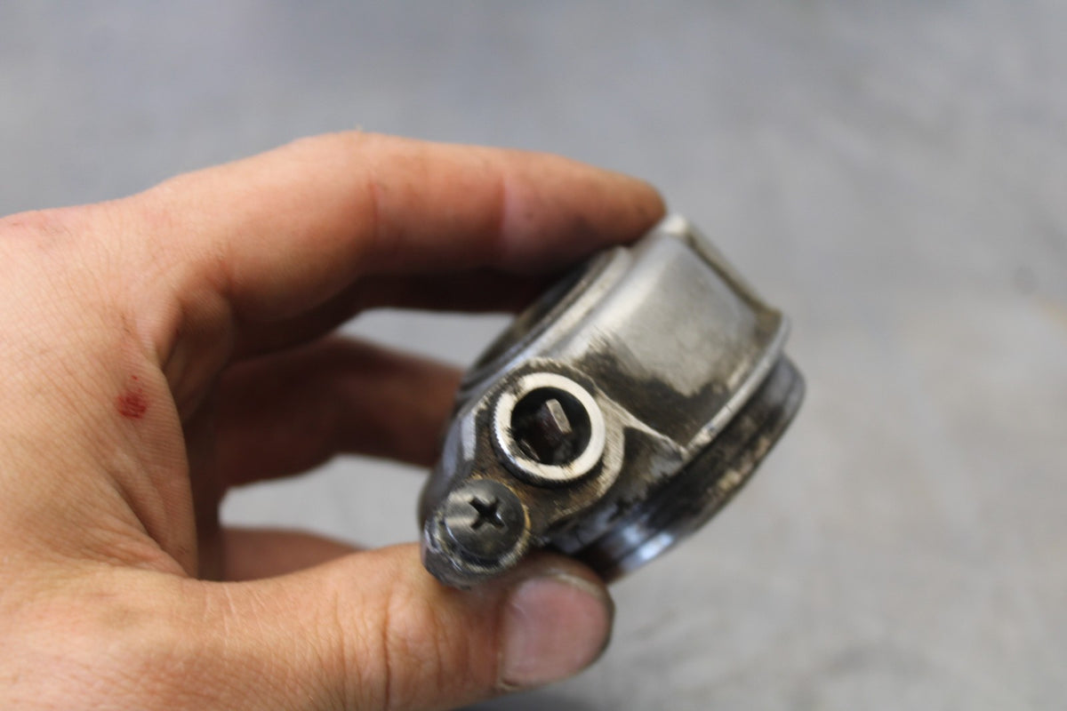 95 HONDA SHADOW 1100 SPEEDOMETER DRIVE GEAR  BB885