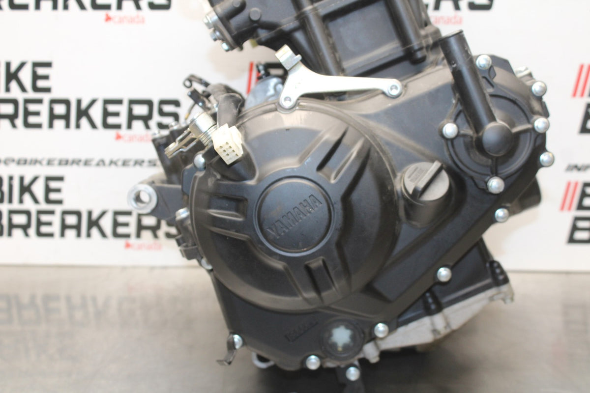 23 YAMAHA YZF R3 ENGINE MOTOR BB806