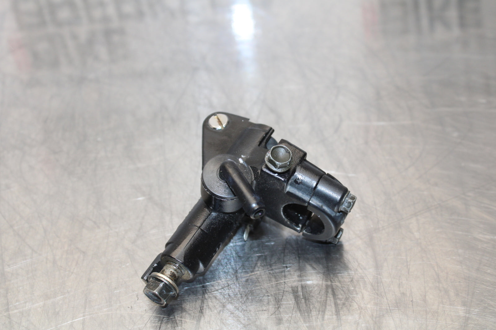 98-05 HONDA SUPER HAWK 1000 VTR1000F FRONT BRAKE MASTER CYLINDER BB152