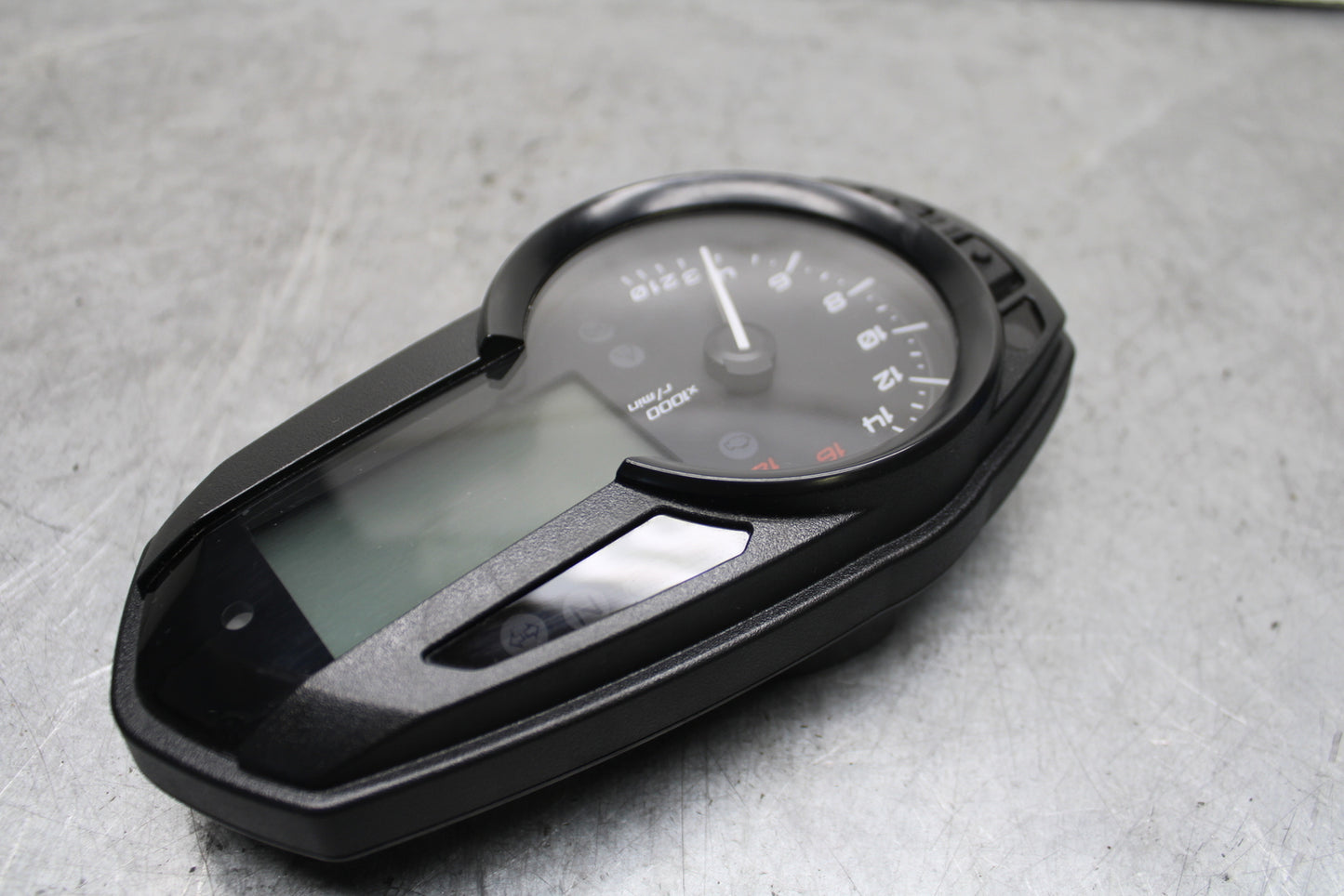 13-18 KAWASAKI NINJA ZX6R SPEEDO TACH GAUGES DISPLAY CLUSTER SPEEDOMETER BB666