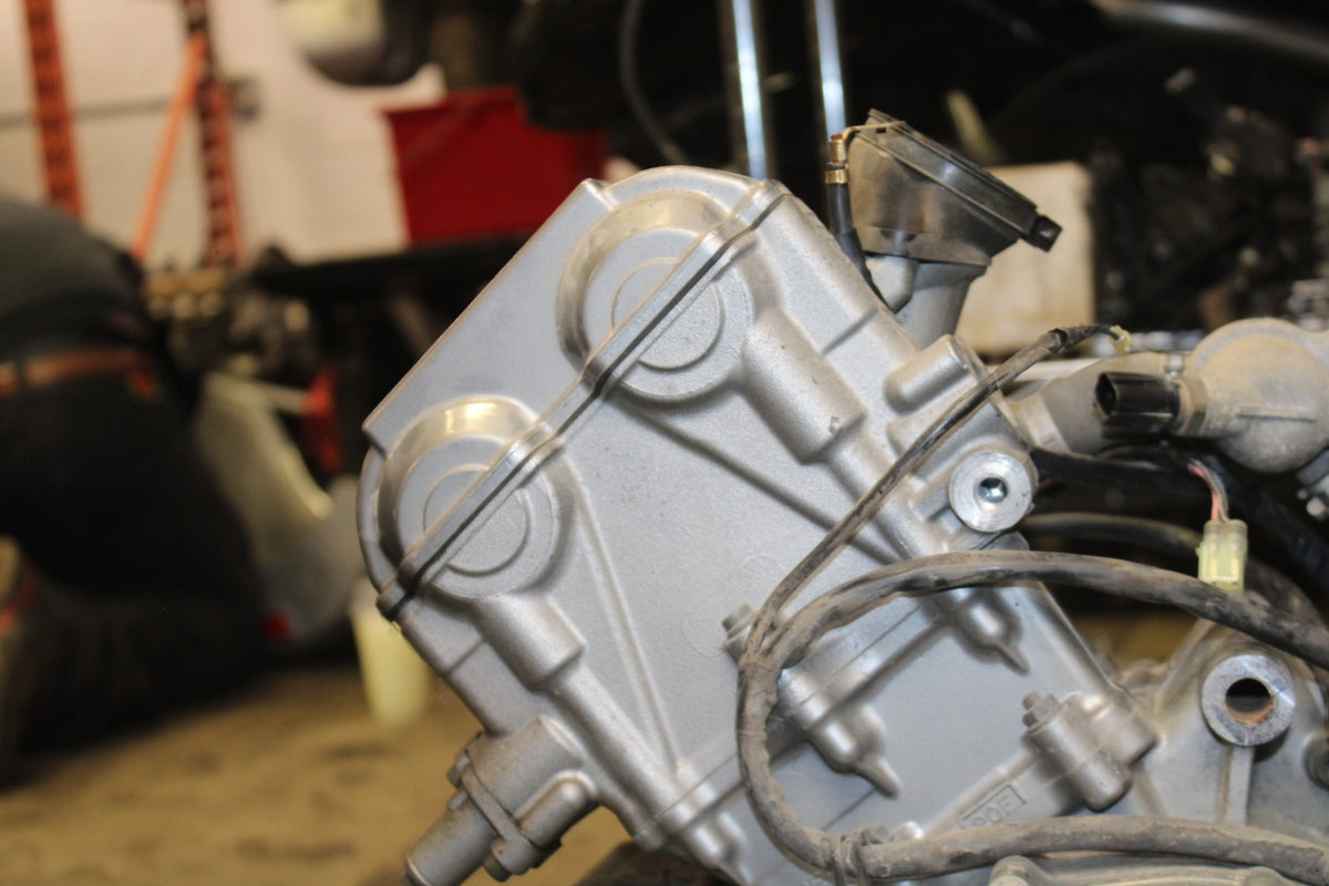 06 SUZUKI SV650S ENGINE MOTOR BB783