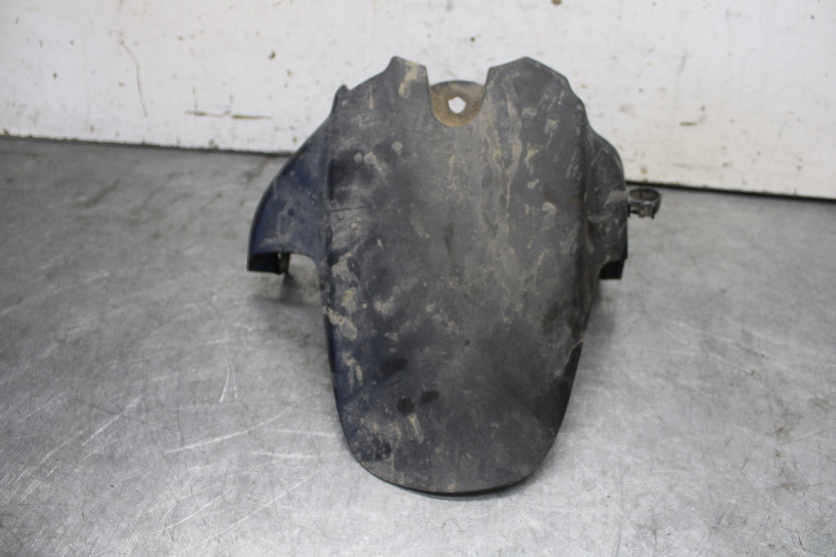 06-07 SUZUKI GSXR 600 REAR BACK WHEEL TIRE HUGGER FENDER BB694