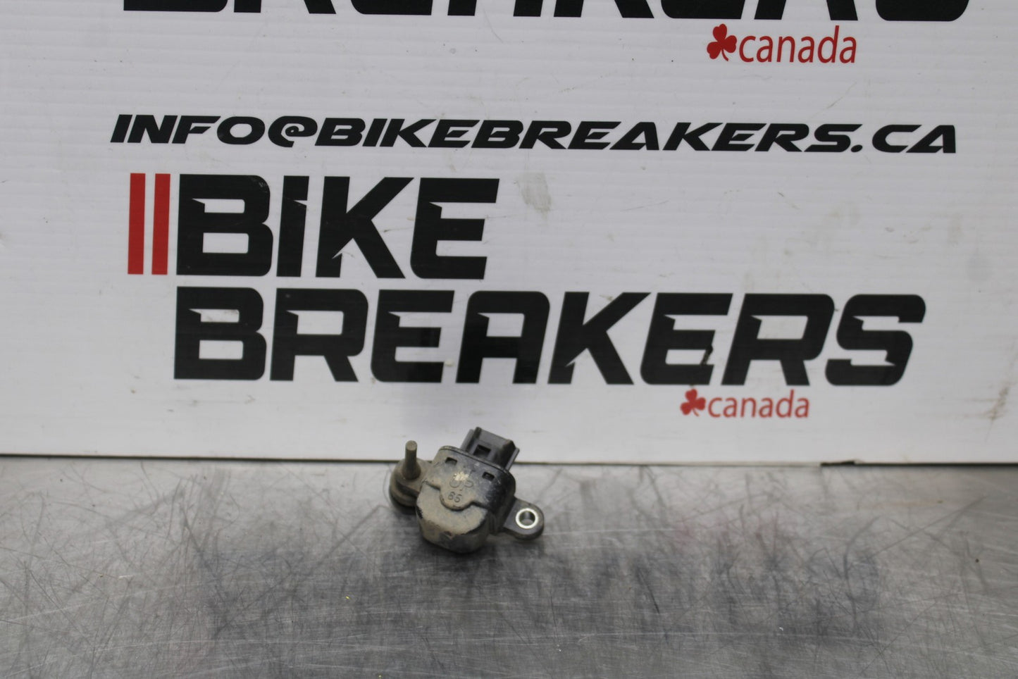 09-10 KAWASAKI ER-6N TIP OVER BANK ANGLE CRASH SENSOR SWITCH  BB205