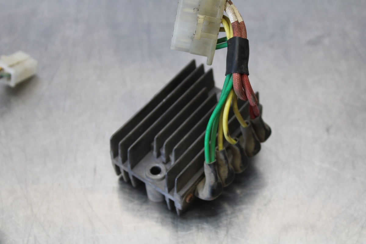 76-77 HONDA GOLDWING 1000 RECTIFIER VOLTAGE REGULATOR SET KIT BB171