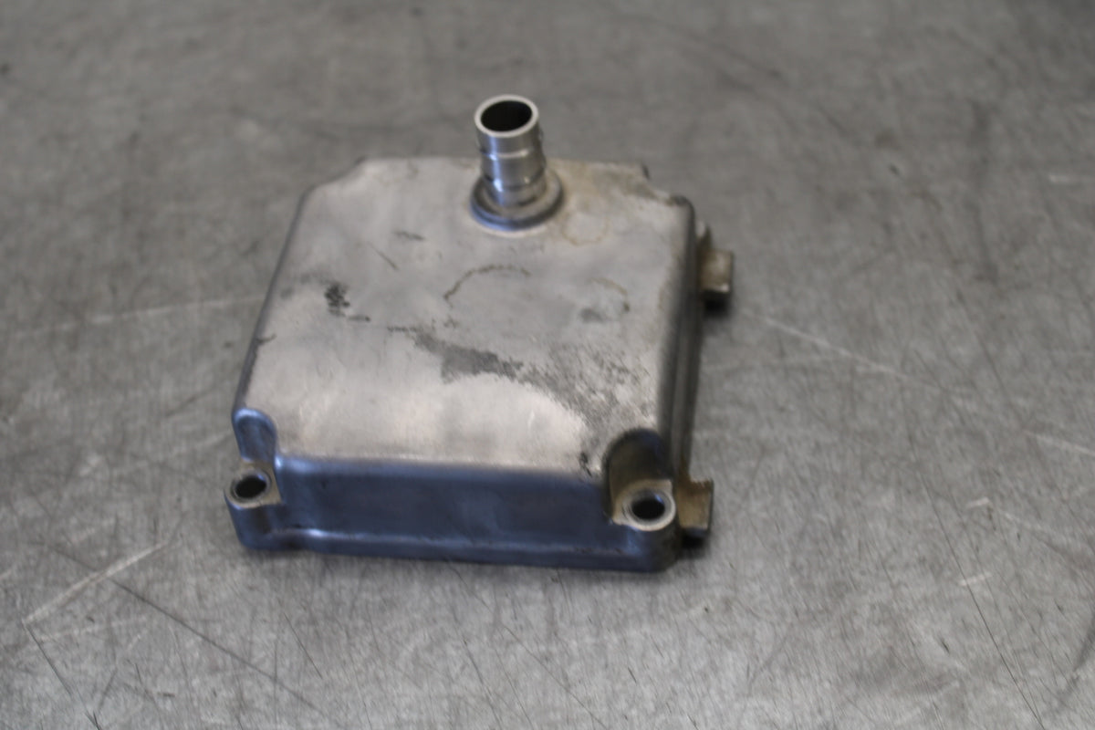 08-09 YAMAHA YZF R6S ENGINE MOTOR CRANKCASE COVER  BB690