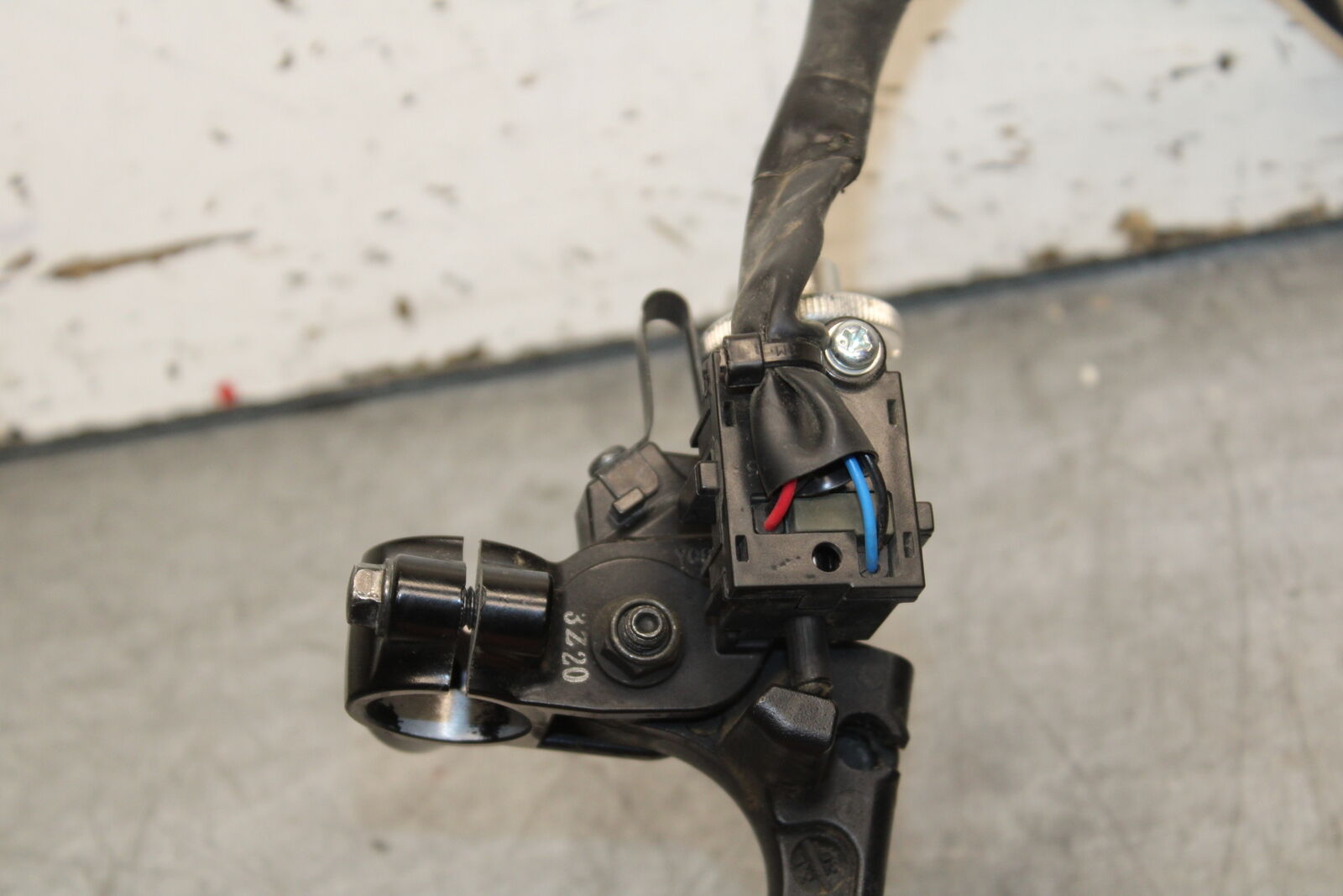 22-24 YAMAHA XSR900 CLUTCH PERCH MOUNT WITH LEVER  BB710