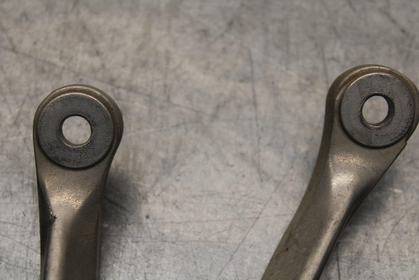 2008 Honda CBR1000RR RIGHT LEFT PASSENGER FOOTPEGS PAIR BB579