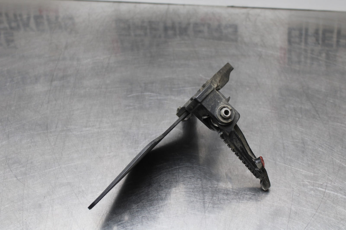 08 KAWASAKI NINJA ZX10R LEFT REARSET REAR SET DRIVER FOOT PEG REST STOP BB201